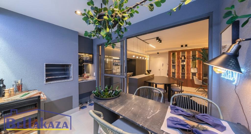 Casa comercial à venda em Zona 08, Maringá — Portal Chave Fácil