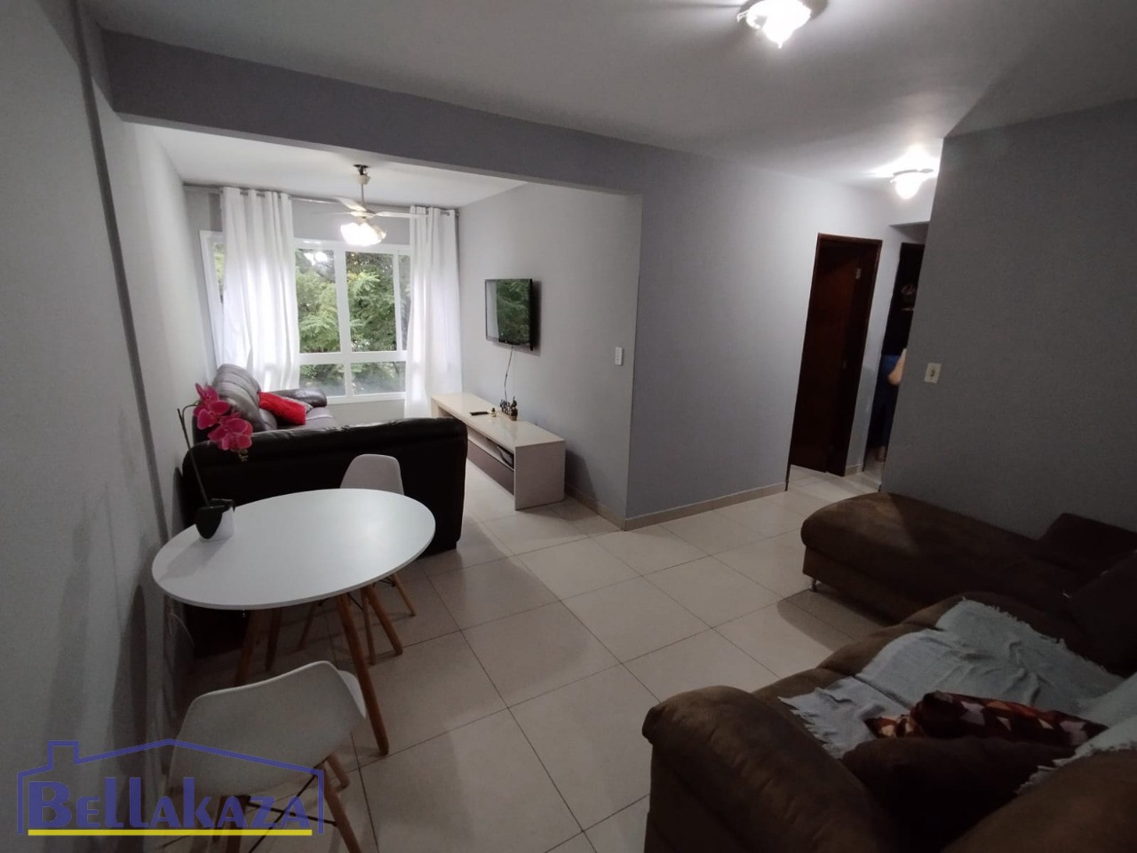 Comercial à venda em Zona 07, Maringá — Portal Chave Fácil