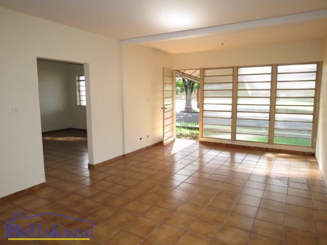 Casa à venda em Zona 02, Maringá — Portal Chave Fácil