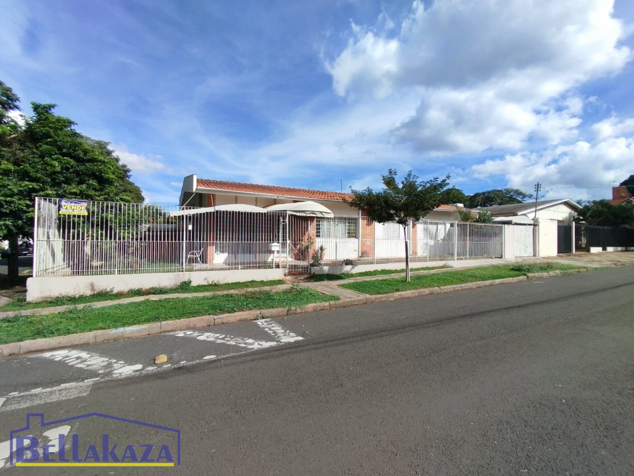 Casa à venda em Zona 02, Maringá — Portal Chave Fácil