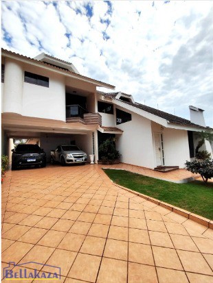Casa à venda em Zona 04, Maringá — Portal Chave Fácil