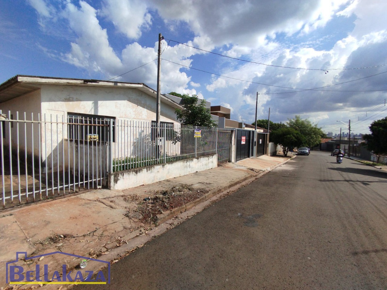 Casa à venda em Conjunto Habitacional Karina, Maringá — Portal Chave Fácil