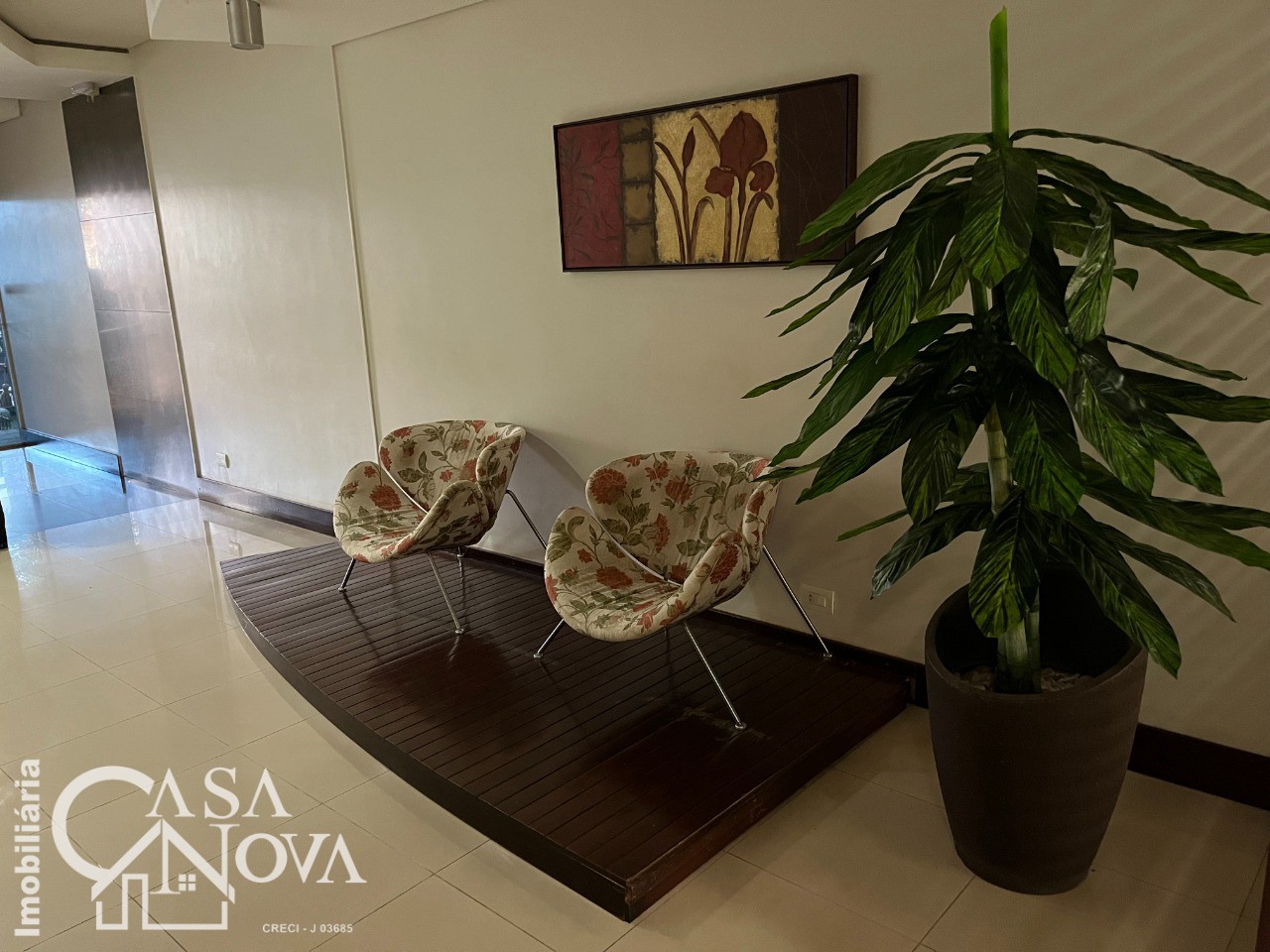 Apartamento para alugar em Zona 07, Maringá — Portal Chave Fácil
