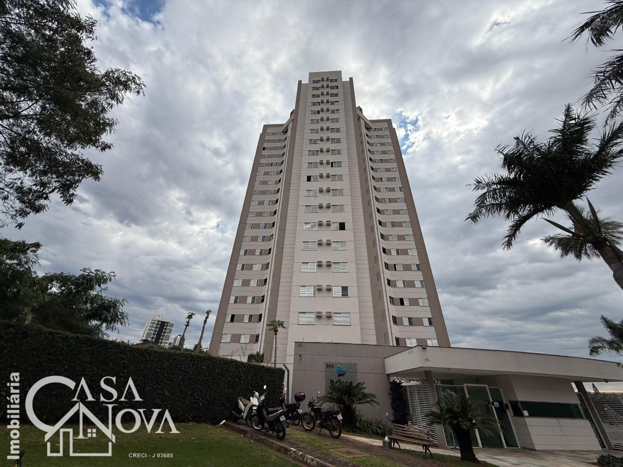 Apartamento à venda em Chácara Paulista, Maringá — Portal Chave Fácil