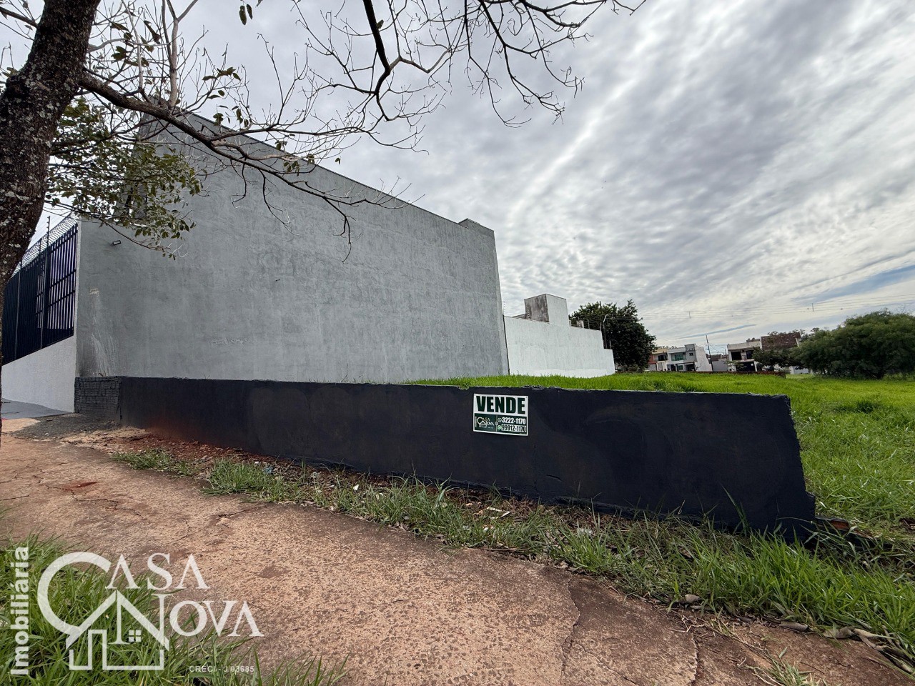 Terreno à venda em Zona 07, Maringá — Portal Chave Fácil