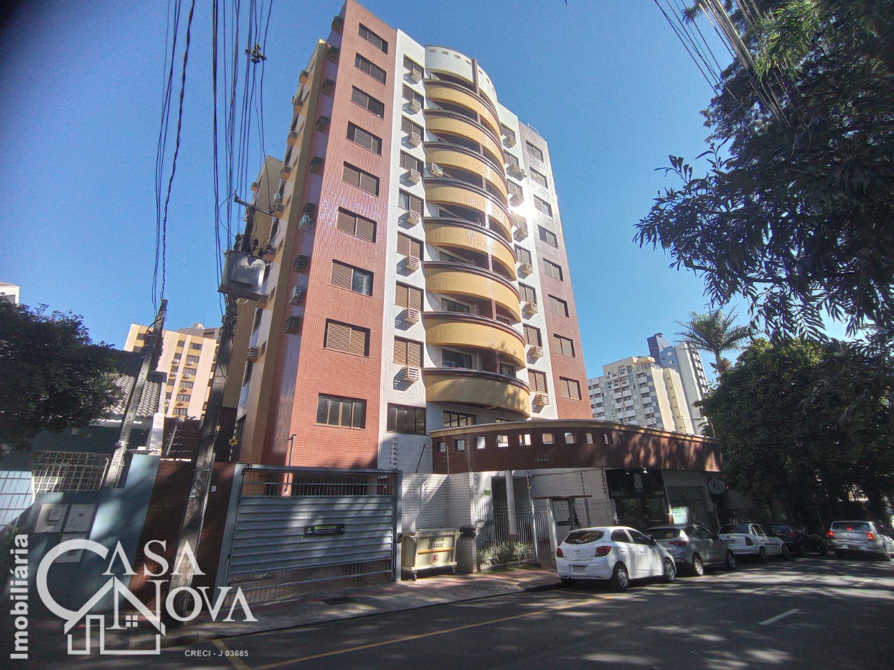 Apartamento para alugar em Zona 07, Maringá — Portal Chave Fácil
