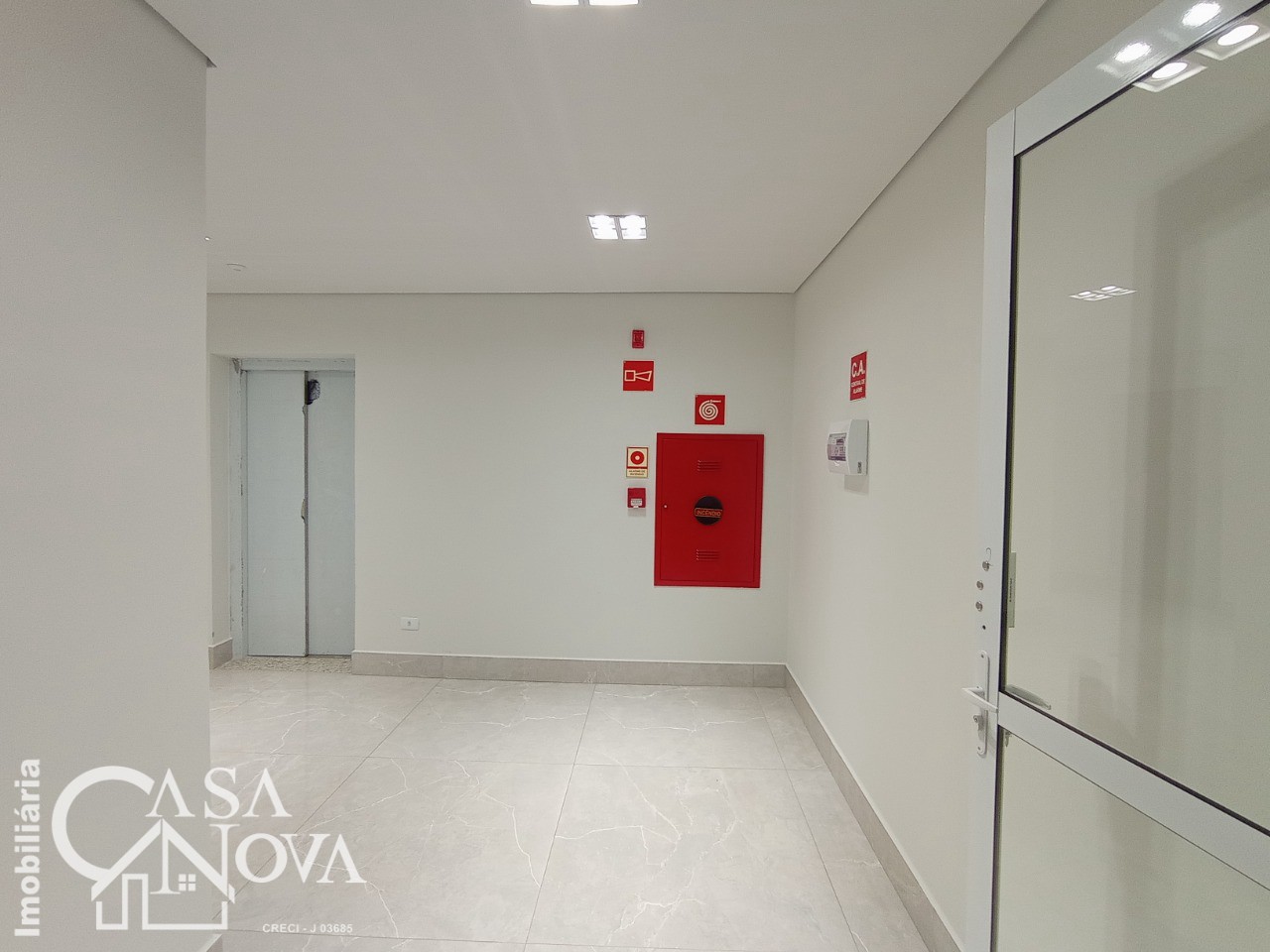 Apartamento para alugar em Zona 07, Maringá — Portal Chave Fácil