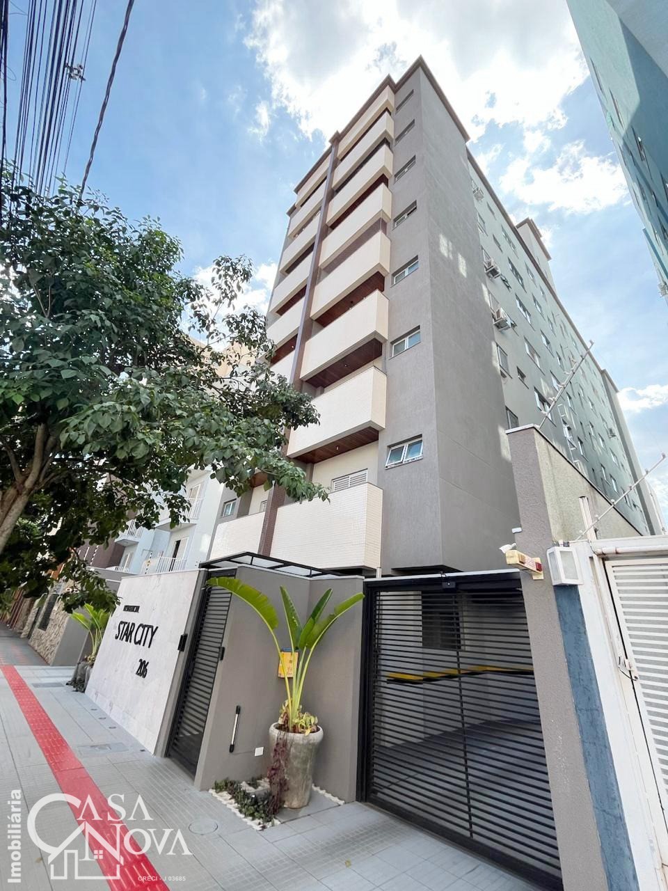Apartamento para alugar em Zona 07, Maringá — Portal Chave Fácil