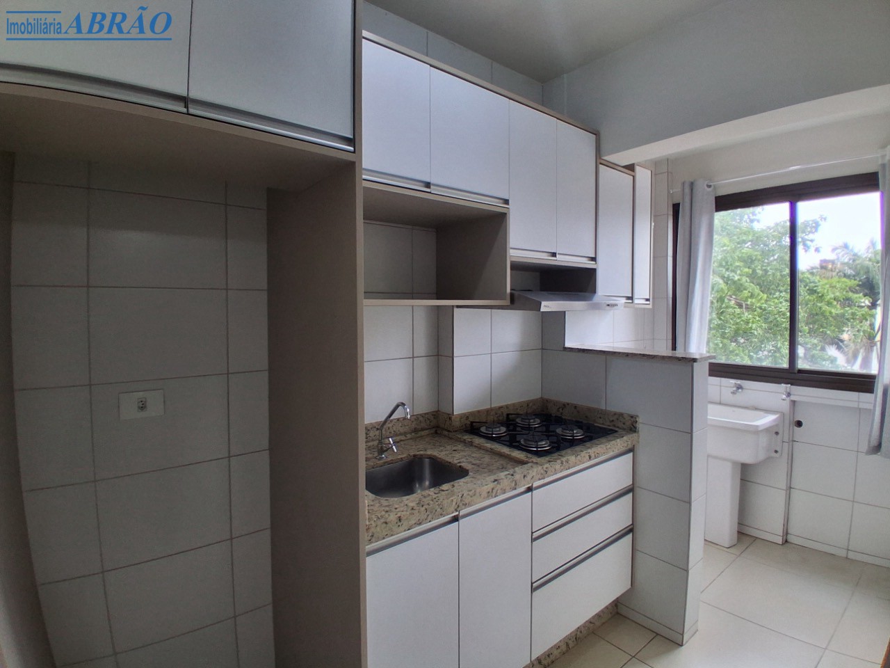 Apartamento para alugar em Zona 03, Maringá — Portal Chave Fácil