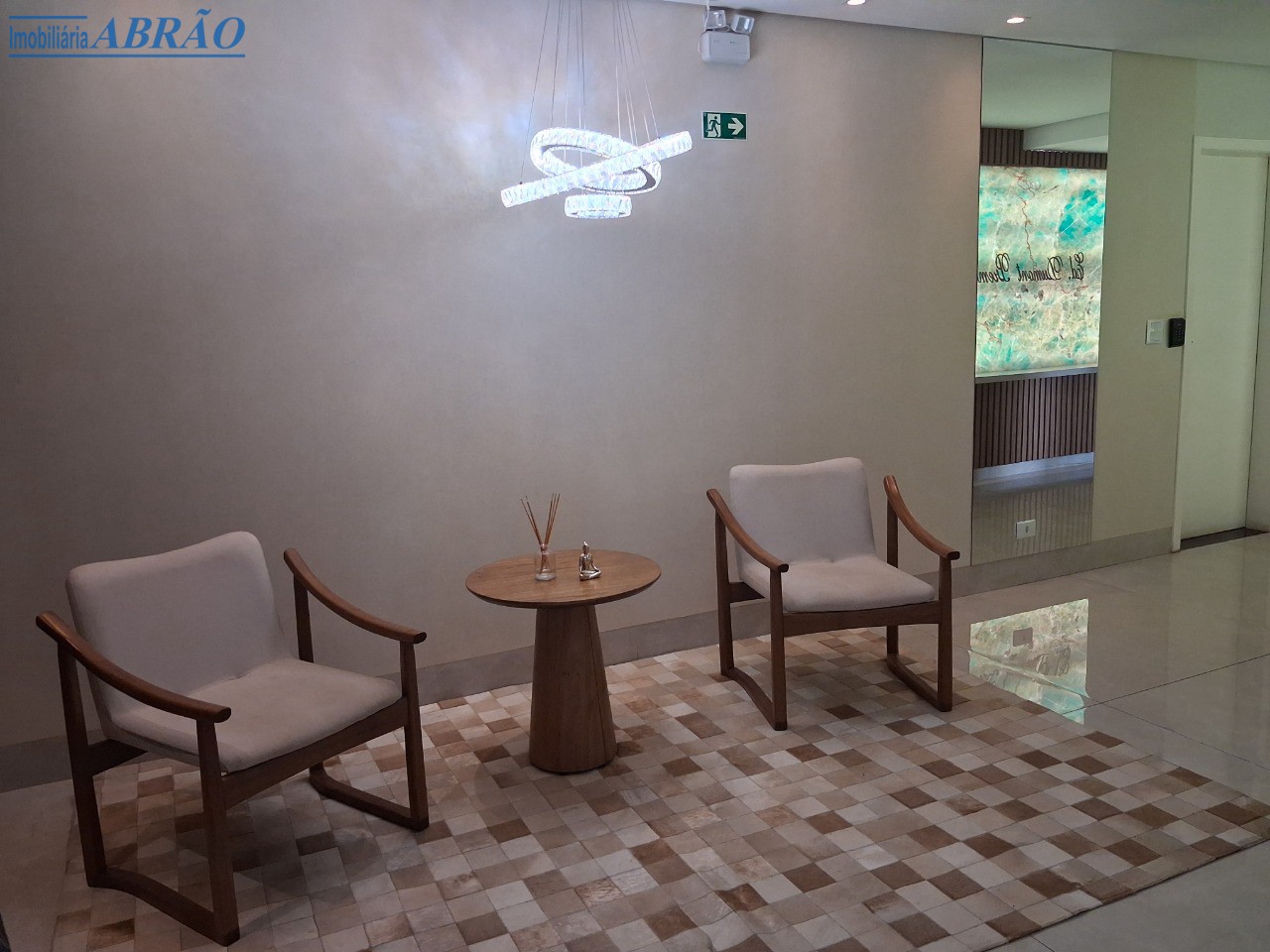Apartamento para alugar em Zona 03, Maringá — Portal Chave Fácil