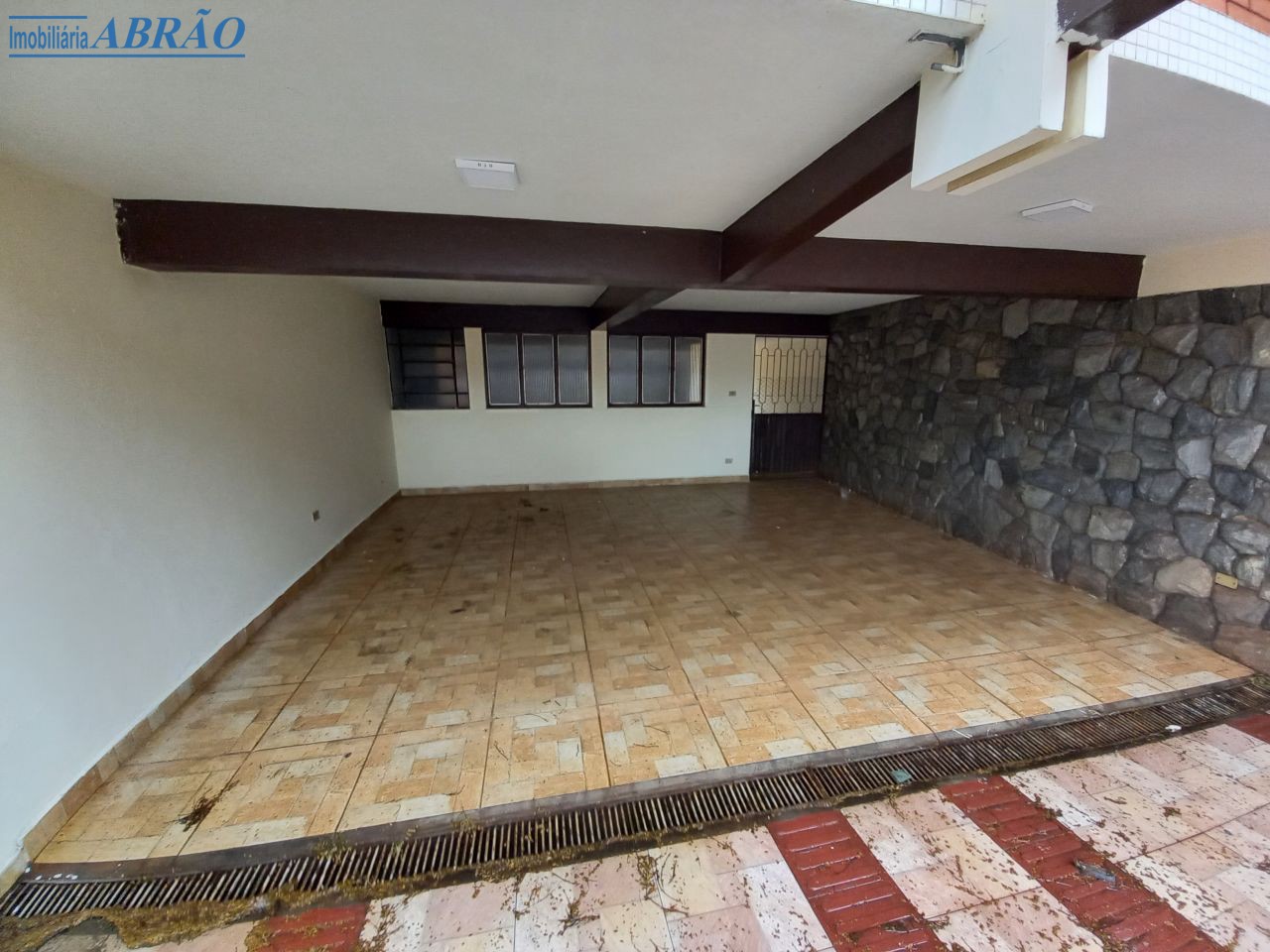 Casa para alugar em Zona 05, Maringá — Portal Chave Fácil