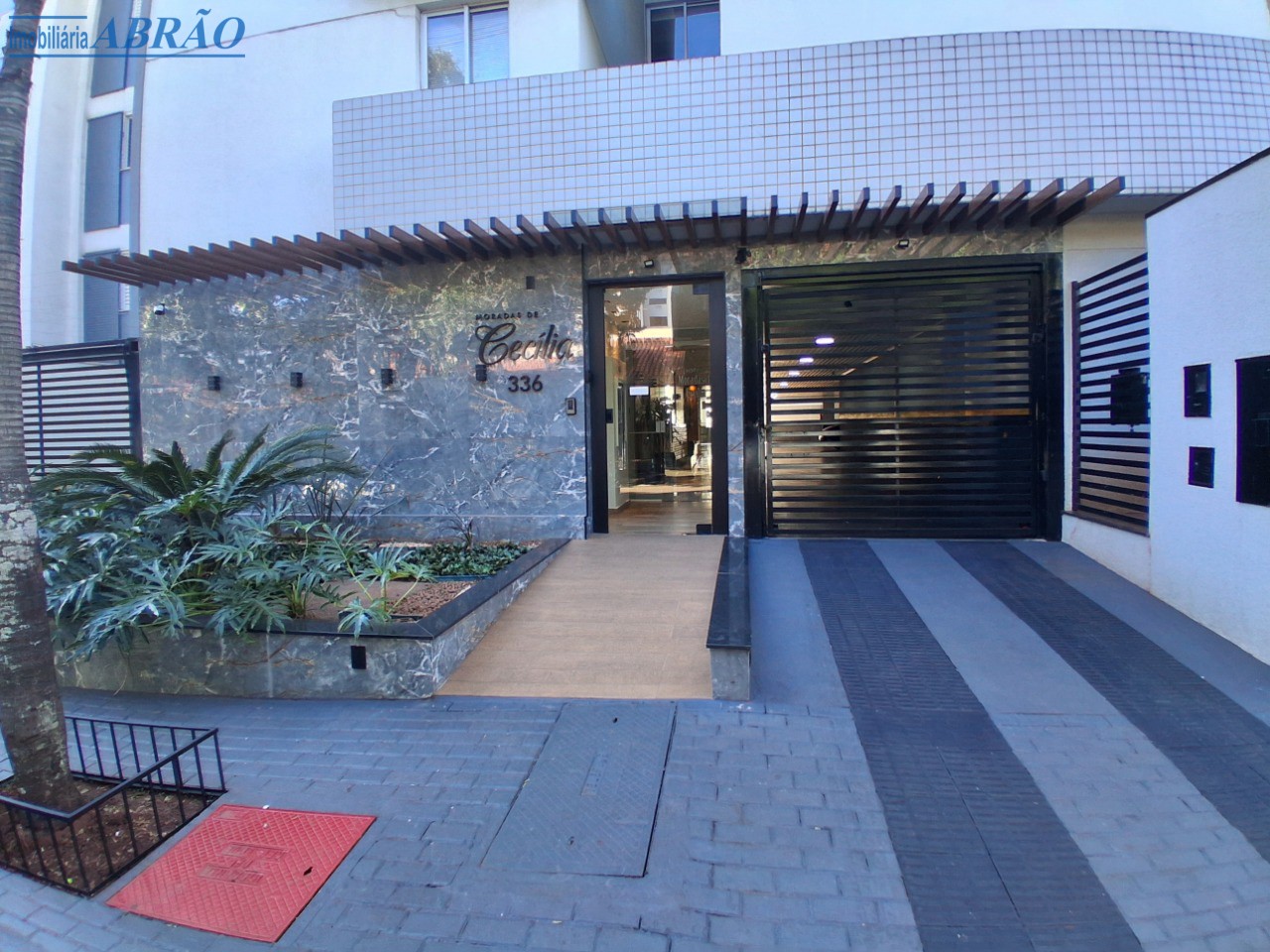 Apartamento para alugar em Zona 07, Maringá — Portal Chave Fácil