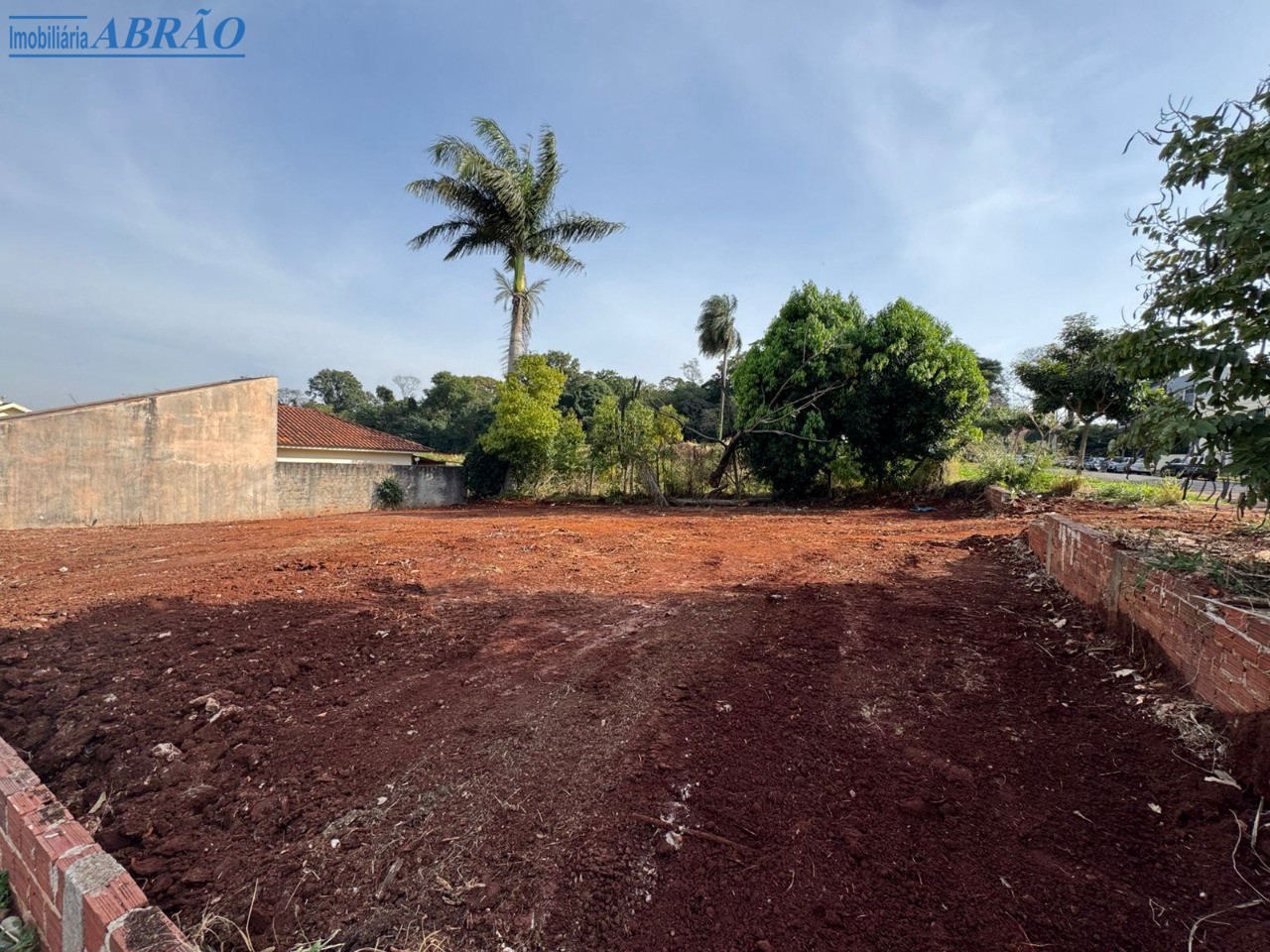 Terreno/Área para alugar em Conjunto Habitacional Inocente Vila Nova Júnior, Maringá — Portal Chave Fácil