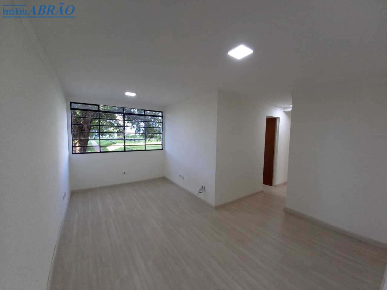 Apartamento à venda em Zona 08, Maringá — Portal Chave Fácil