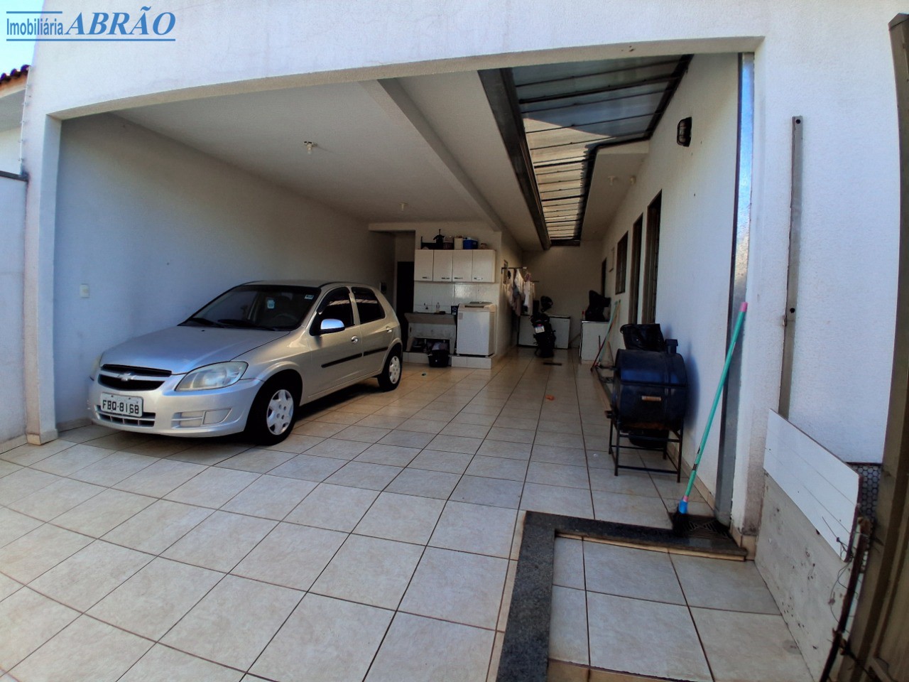 Casa à venda em Parque Das Laranjeiras, Maringá — Portal Chave Fácil