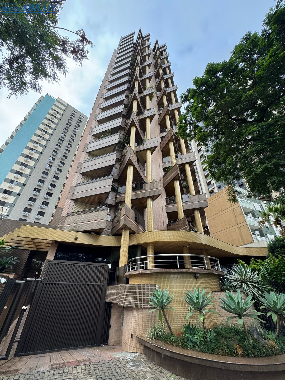 Apartamento à venda em Zona 01 Centro, Maringá — Portal Chave Fácil