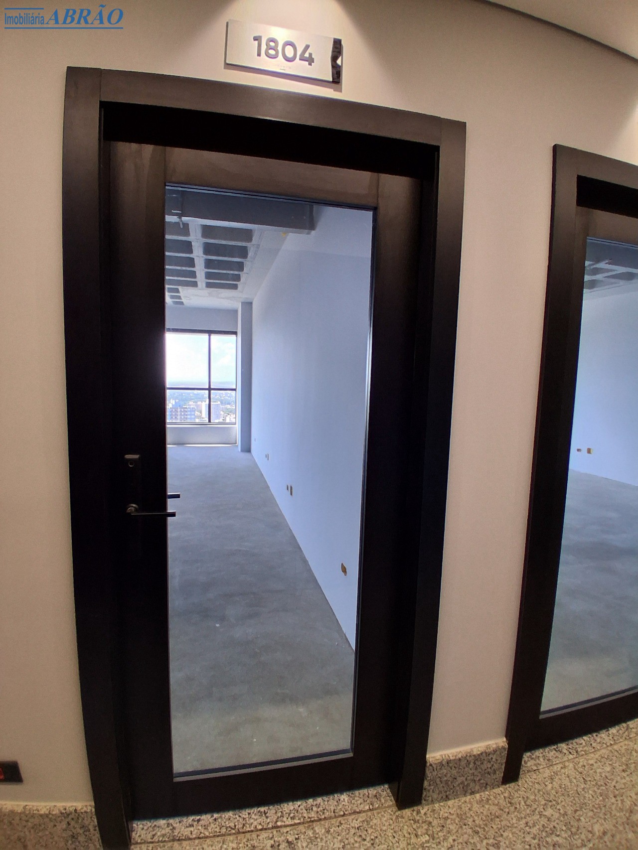 Sala/Conjunto Comercial para alugar em Zona 01 Centro, Maringá — Portal Chave Fácil