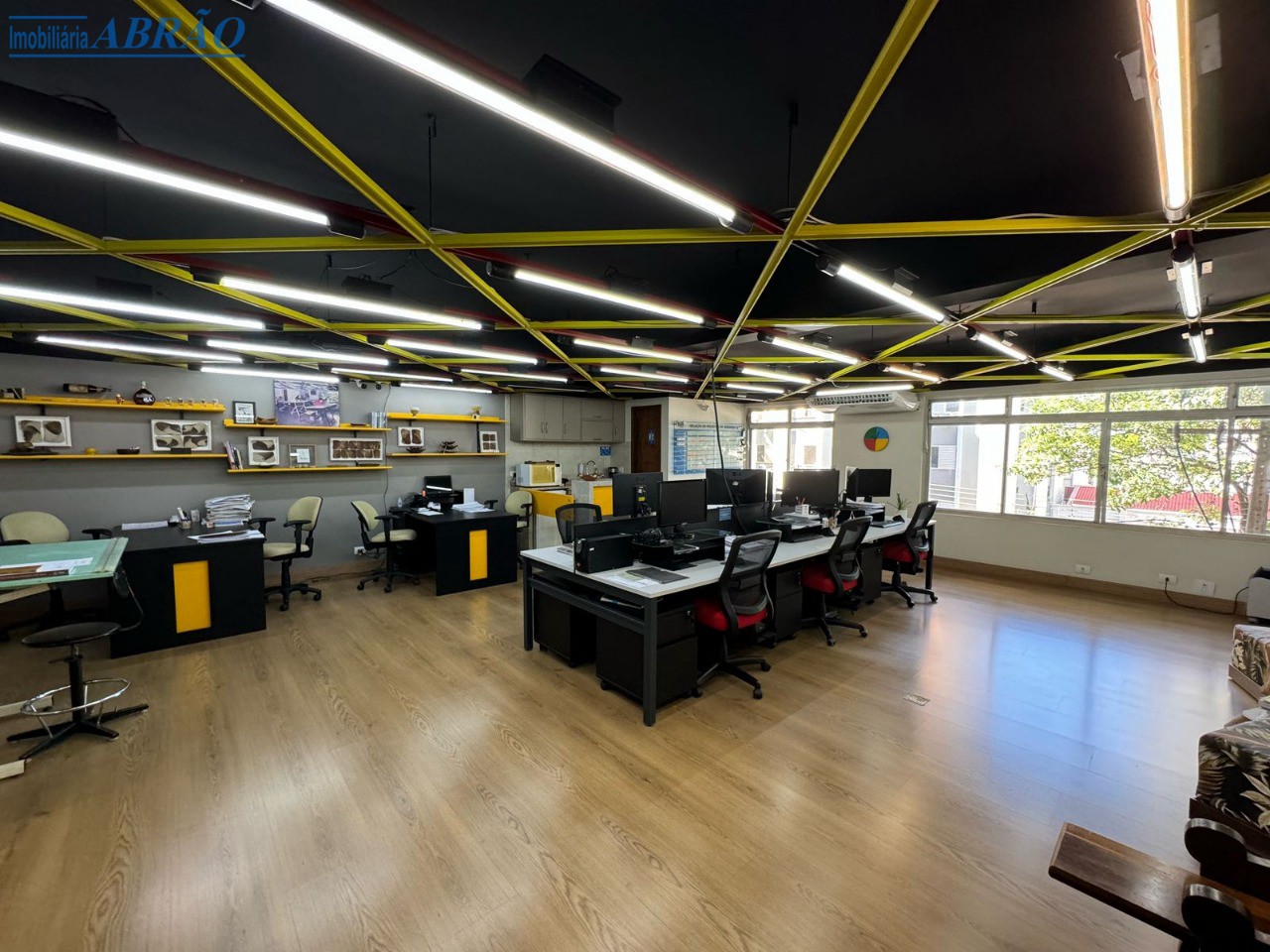 Sala/Conjunto Comercial à venda em Zona 01 Centro, Maringá — Portal Chave Fácil