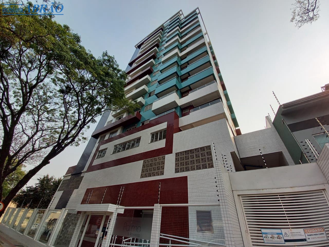 Apartamento à venda em Zona 07, Maringá — Portal Chave Fácil