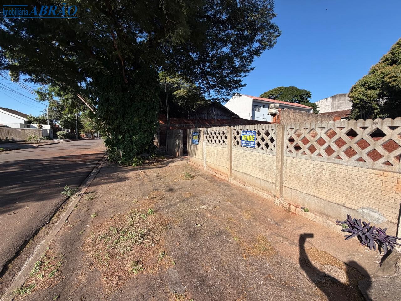 Terreno/Área à venda em Zona 06, Maringá — Portal Chave Fácil