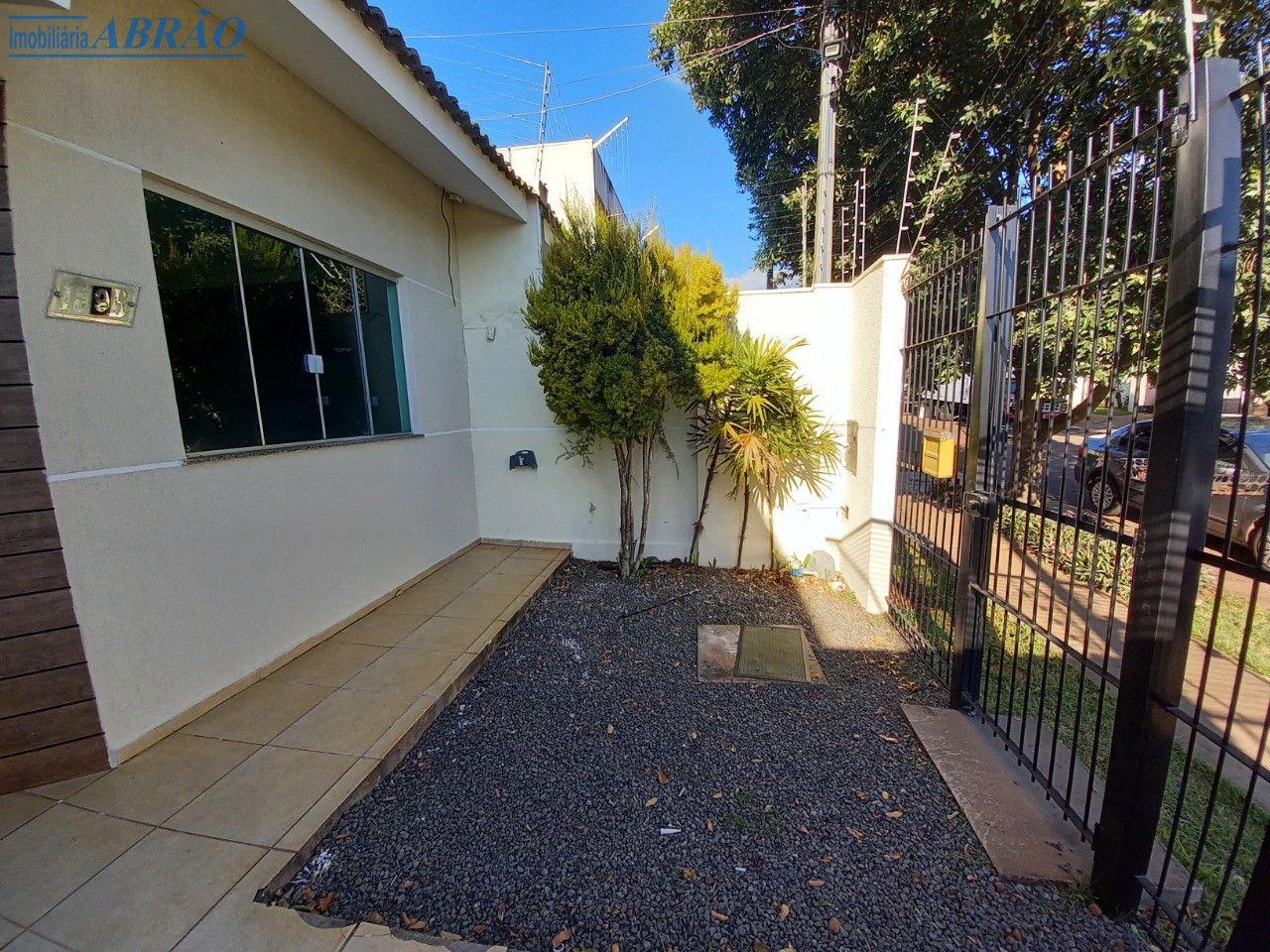Casa para alugar em Jardim Fregadolli, Maringá — Portal Chave Fácil