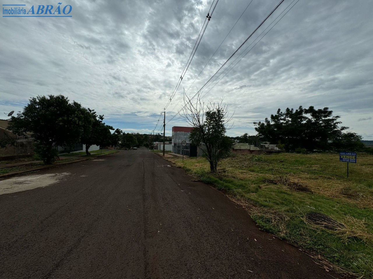 Terreno/Área à venda em Jardim São Clemente, Maringá — Portal Chave Fácil