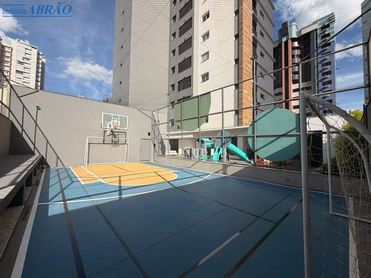 Apartamento à venda em Zona 03, Maringá — Portal Chave Fácil