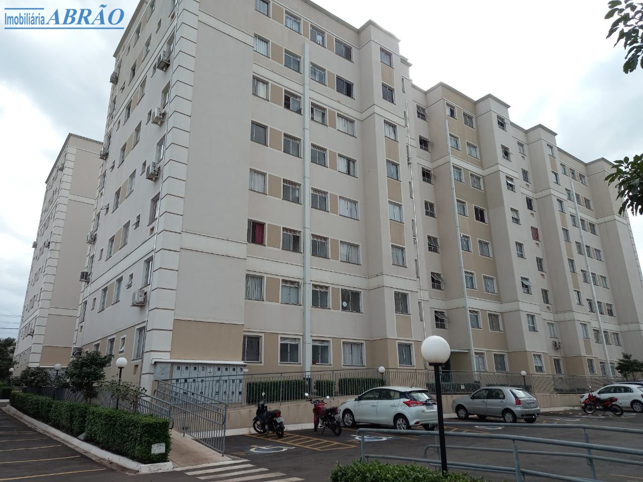 Apartamento à venda em Jardim Das Estações, Maringá — Portal Chave Fácil