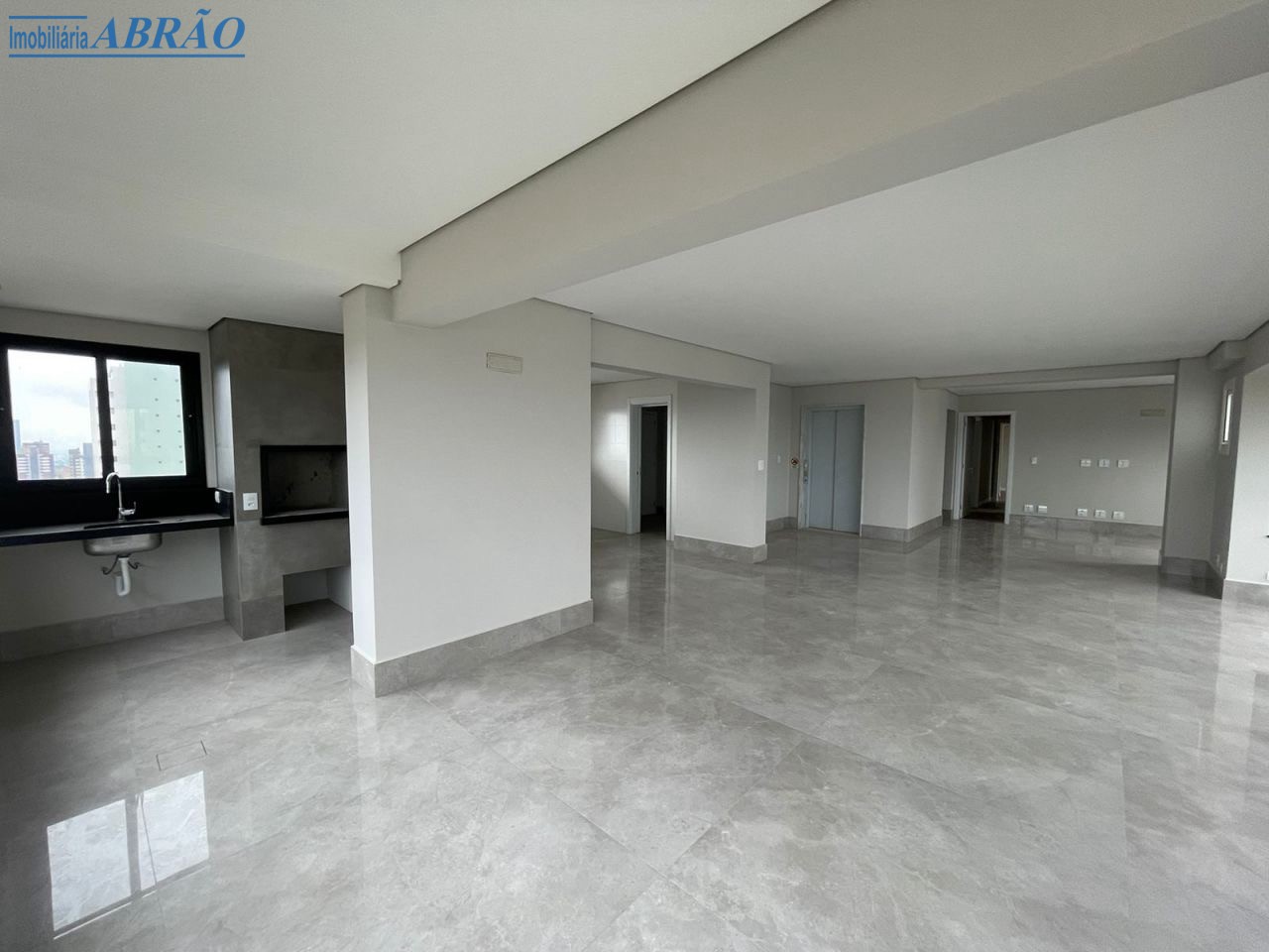 Apartamento para alugar em Zona 01 Centro, Maringá — Portal Chave Fácil