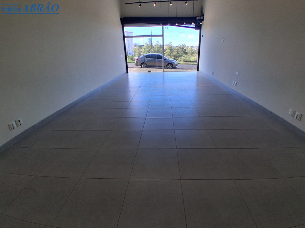 Sala/Conjunto Comercial para alugar em Jardim Cidade Monções, Maringá — Portal Chave Fácil