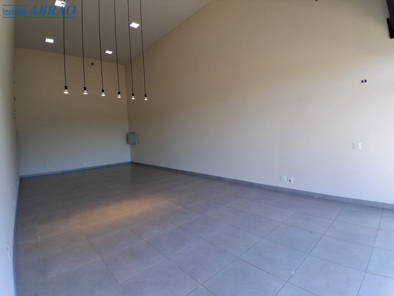 Sala/Conjunto Comercial para alugar em Jardim Cidade Monções, Maringá — Portal Chave Fácil