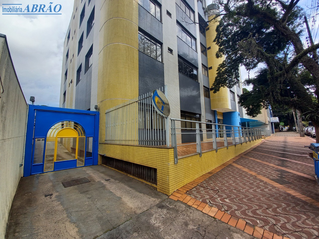 Sala/Conjunto Comercial para alugar em Zona 04, Maringá — Portal Chave Fácil