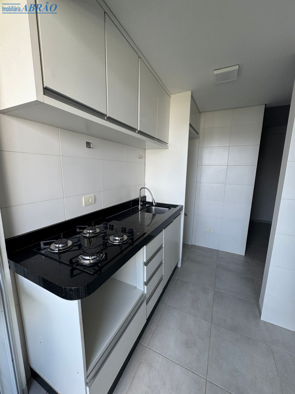 Apartamento para alugar em Jardim Cerro Azul, Maringá — Portal Chave Fácil