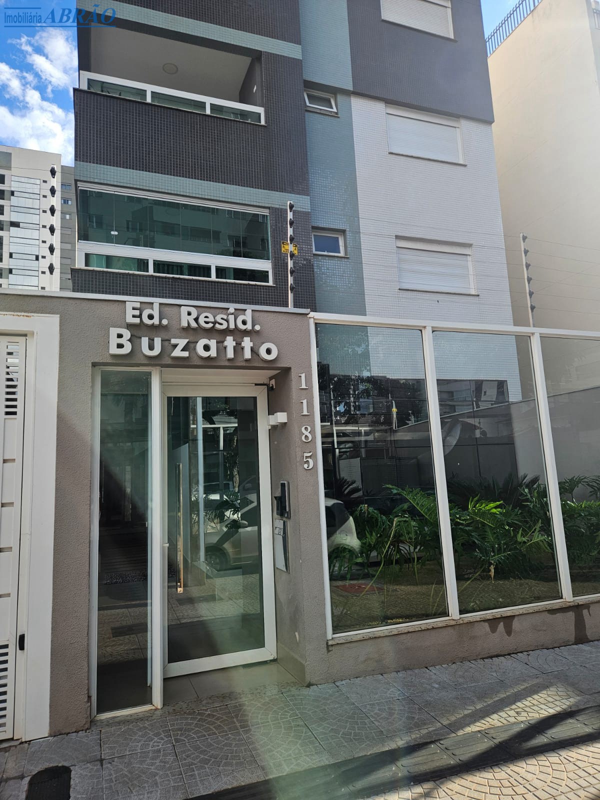 Apartamento à venda em Zona 01 Centro, Maringá — Portal Chave Fácil