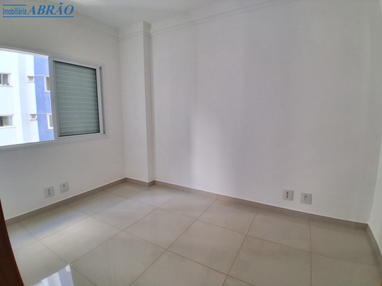 Apartamento para alugar em Zona 01 Centro, Maringá — Portal Chave Fácil