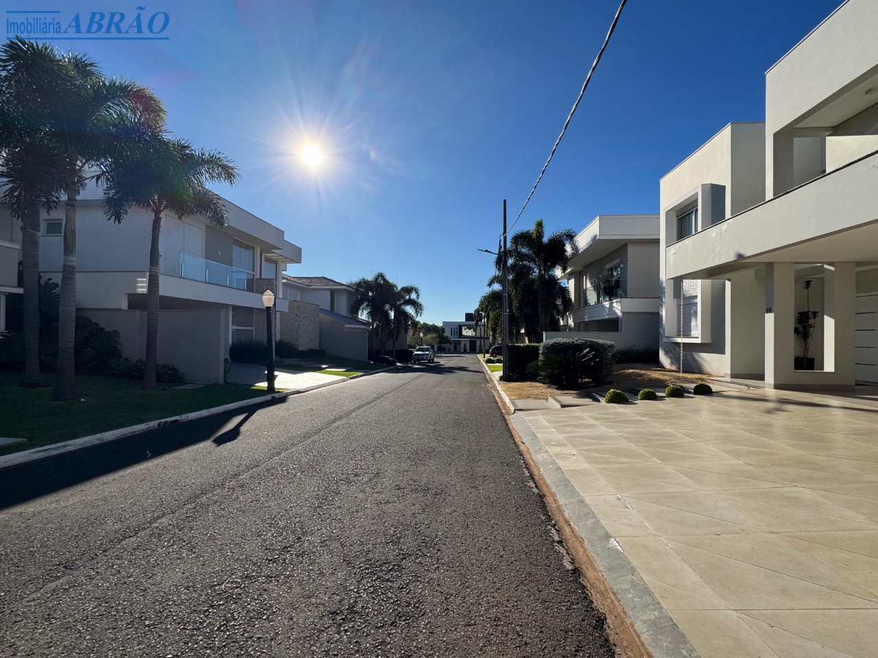 Casa à venda em Zona 05, Maringá — Portal Chave Fácil