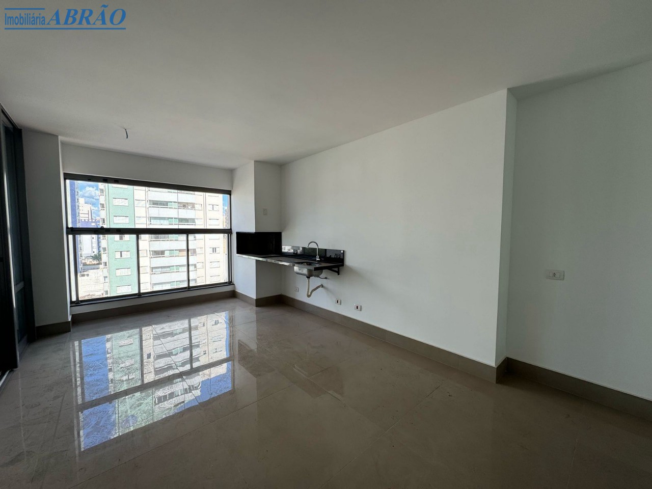 Apartamento à venda em Zona 02, Maringá — Portal Chave Fácil