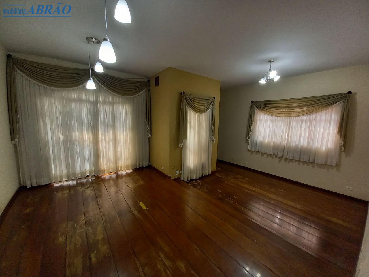 Casa à venda em Zona 02, Maringá — Portal Chave Fácil