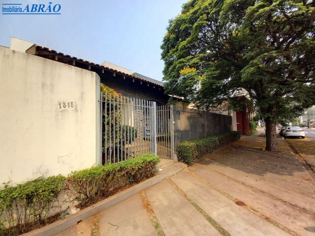 Casa à venda em Zona 02, Maringá — Portal Chave Fácil